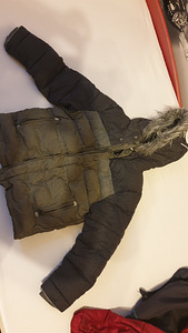 Детская одежда (8 фото из 10)