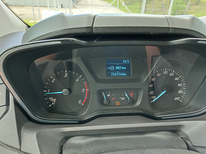 Ford Tourneo Custom 2.2 114kw (4 foto / 10)