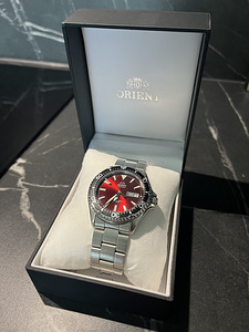 Orient Kamasu Mako III 200m Automatic Diver RA-AA0003R (1 foto / 2)