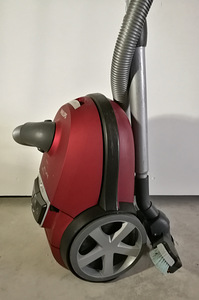 Tolmuimeja Philips FC9174 Animal Care (3 foto / 4)