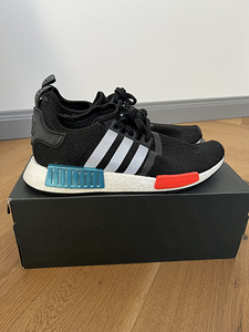 ADIDAS NMD R1 spordijalatsid (3 foto / 4)