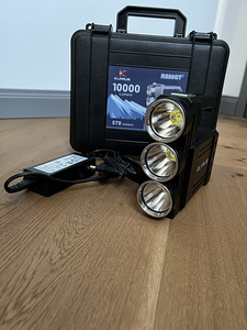 KLARUS RS80GT taskulamp (10,000 luumeniga)