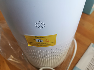 Elechomes P1800 õhupuhasti tõelise HEPA-filtriga. UUS! (7 foto / 10)