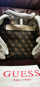 Новый Рюкзак Guess (5 фото из 8)