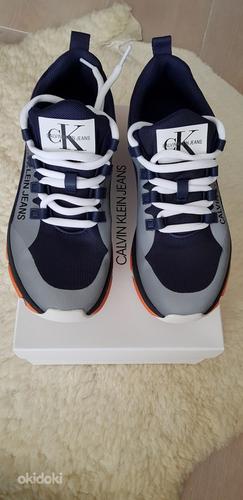 Calvin Klein кроссовки (фото #2)
