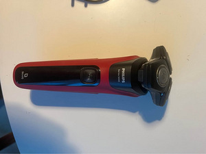 Philips 5000 бритва / триммер (2 фото из 3)