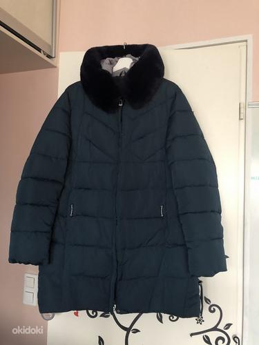 Продам зимнюю куртку (фото #1)