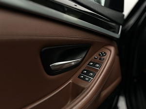 BMW 528 Comfort Line 3.0 190kw (4 foto / 15)