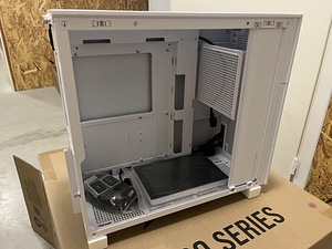 Arvutikorpus Jonsbo D41 Screen ATX Case (6 foto / 10)