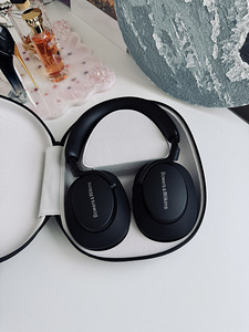 Bowers & Wilkins px7 s2e kõrvaklapid (1 foto / 5)