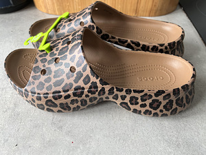 Crocs w10 (3 фото из 4)