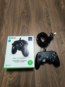 Консоль NACON Pro Compact | Xbox | Windows (1 фото из 3)
