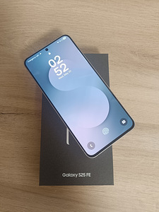 Samsung Galaxy S25 FE + чехол/защитное стекло (4 фото из 5)