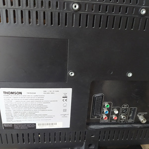 Kaks musta telerit "THOMSON" (3 foto / 3)