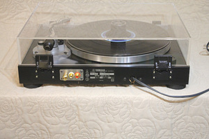 YAMAHA YP-B2B (3 foto / 6)