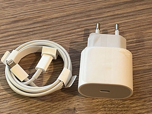 20W Apple kiirlaadija + USB-C Lightning juhe (1 foto / 1)