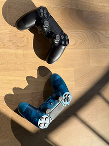 Playstation 4 Pro 1 TB (3 foto / 5)