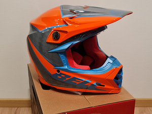 Кроссовый шлем Bell Moto-9S Flex S 55-56cm новый