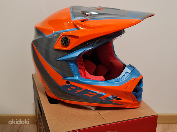 Кроссовый шлем Bell Moto-9S Flex S 55-56cm новый (фото #1)