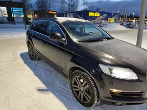 Audi q7 3.0tdi (4 foto / 14)