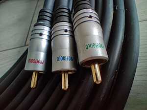 Kvaliteetne RCA kaabel Profigold 10m (3 RCA -> 3 RCA) / Кабе (1 фото из 2)