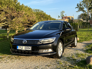 Volkswagen Passat 1.8 132 кВт