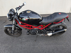 Ducati Monster 2007a. (2 foto / 10)