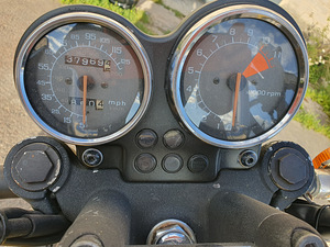 Honda Magna 700cc 58KW (8 foto / 10)
