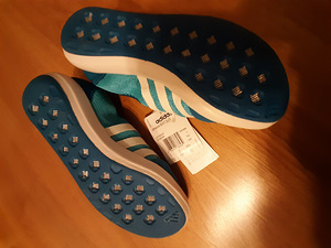 Кроссовки adidas (7 фото из 10)