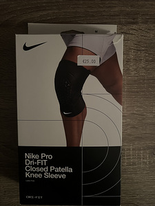 Наколенник Nike M 1шт (3 фото из 4)