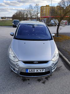 Ford S-max (5 фото из 10)