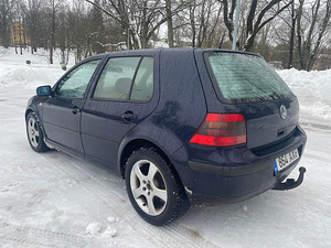 Volkswagen Golf 1.6 74kW (4 foto / 5)