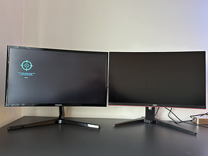 Игровой монитор Samsung 24" изогнутый 144 Гц (6 фото из 6)