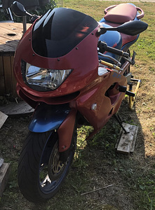 Mootoratas kawasaki zx9r ninja (8 foto / 8)