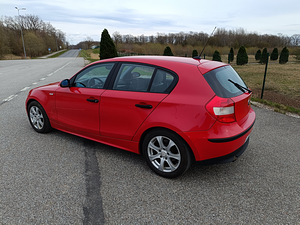 BMW 116i Sport (4 foto / 13)