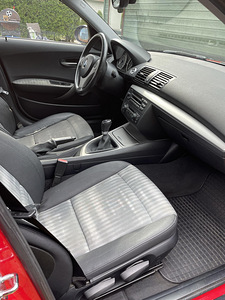 BMW 116i Sport (10 foto / 13)