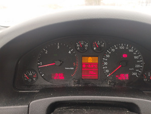 Audi a6 2.5 110kw 6 käiguline manuaal (1 foto / 6)