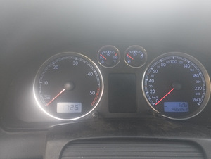 Müüa/vahetada VW Passat 2004a. (6 foto / 6)