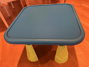 Laud vee ja liivaga mängudeks Montessori meetodil (4 foto / 5)