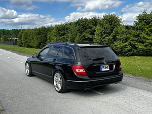 Mercedes-Benz C180d 2011 Автомат (4 фото из 10)