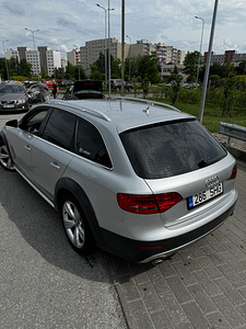 Audi a4 b8 allroad 176kw (2 foto / 9)
