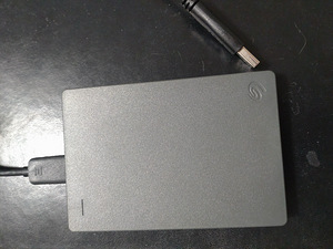 Seagate 1 Tb (1 фото из 2)