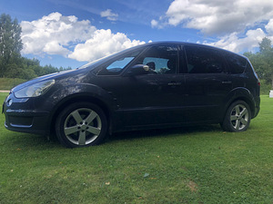 Ford s-max (2 фото из 9)