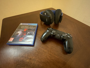 Playstation 4 Pro 1TB (2 foto / 2)