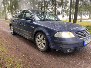 Passat 1.9 74kw (2 foto / 6)