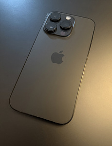 iPhone 14 Pro 128GB Space Black (1 foto / 4)