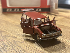 Haruldane mudelauto – Volga GAZ-24-02 (1:43) (2 foto / 4)