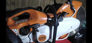 Дисковые пилы Husqvarna K970 и Stihl TS440 (1 фото из 2)