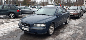 Volvo S60 2,4 124kw 01 (3 foto / 5)