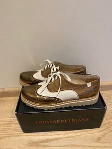 Trussardi Jeans naiste jalanõud UUED (2 foto / 4)